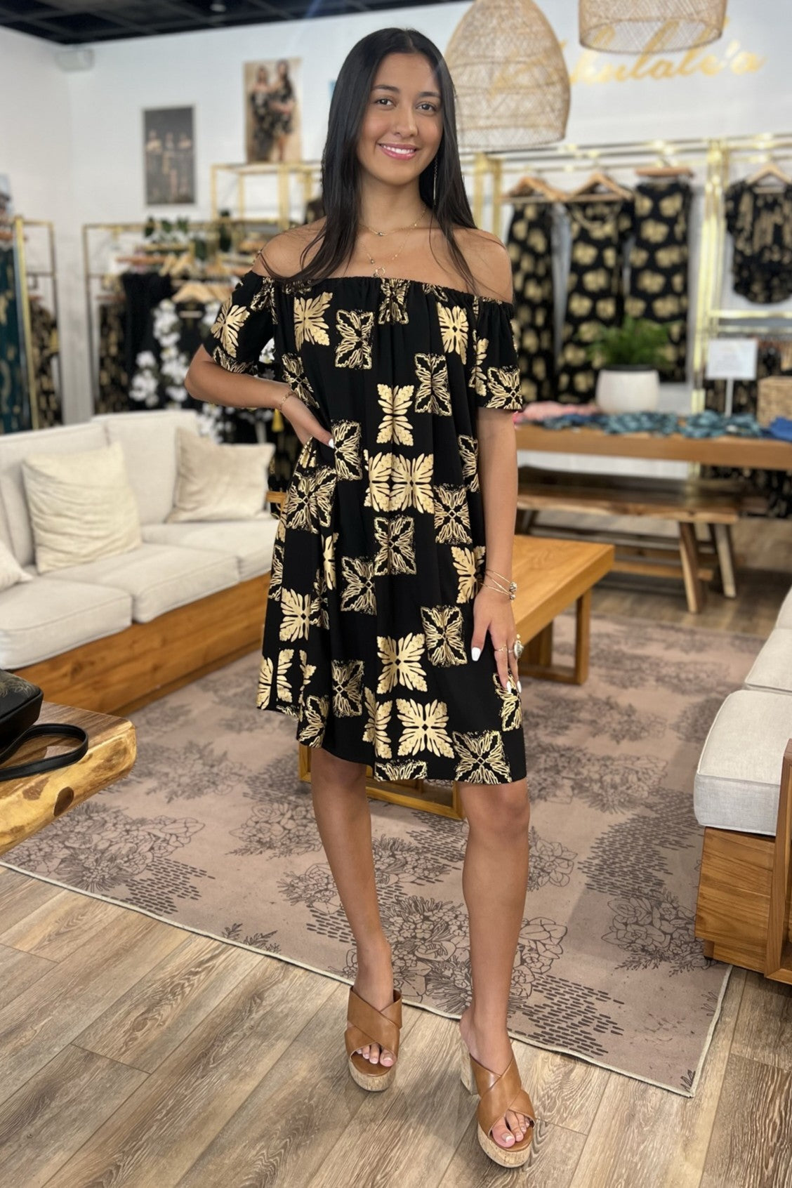 Women's Keani Dress in Black & Gold Tutu's Quilt - Front View | Kahulaleʻa