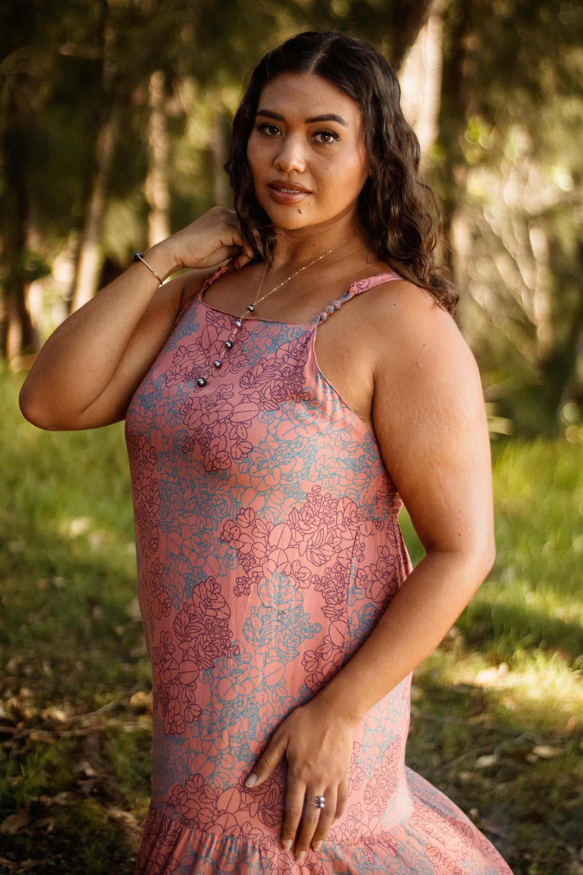 Dress Kalaeloa in Coral Tide Liko — Close-Up, neckline and straps | Kahulaleʻa