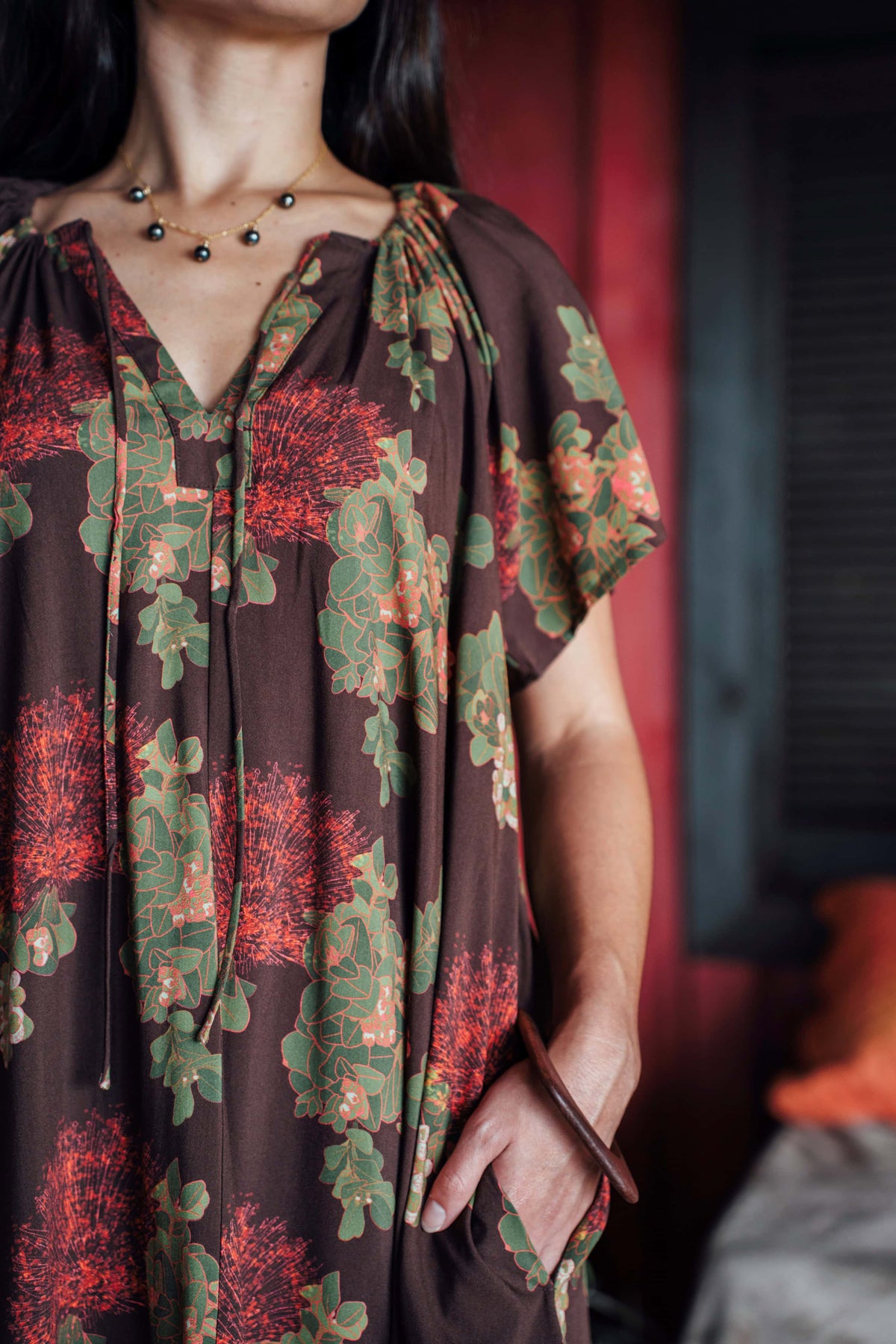 Dress Leilani in Mocha Lehua Blossom — Close-Up, neckline tie | Kahulaleʻa