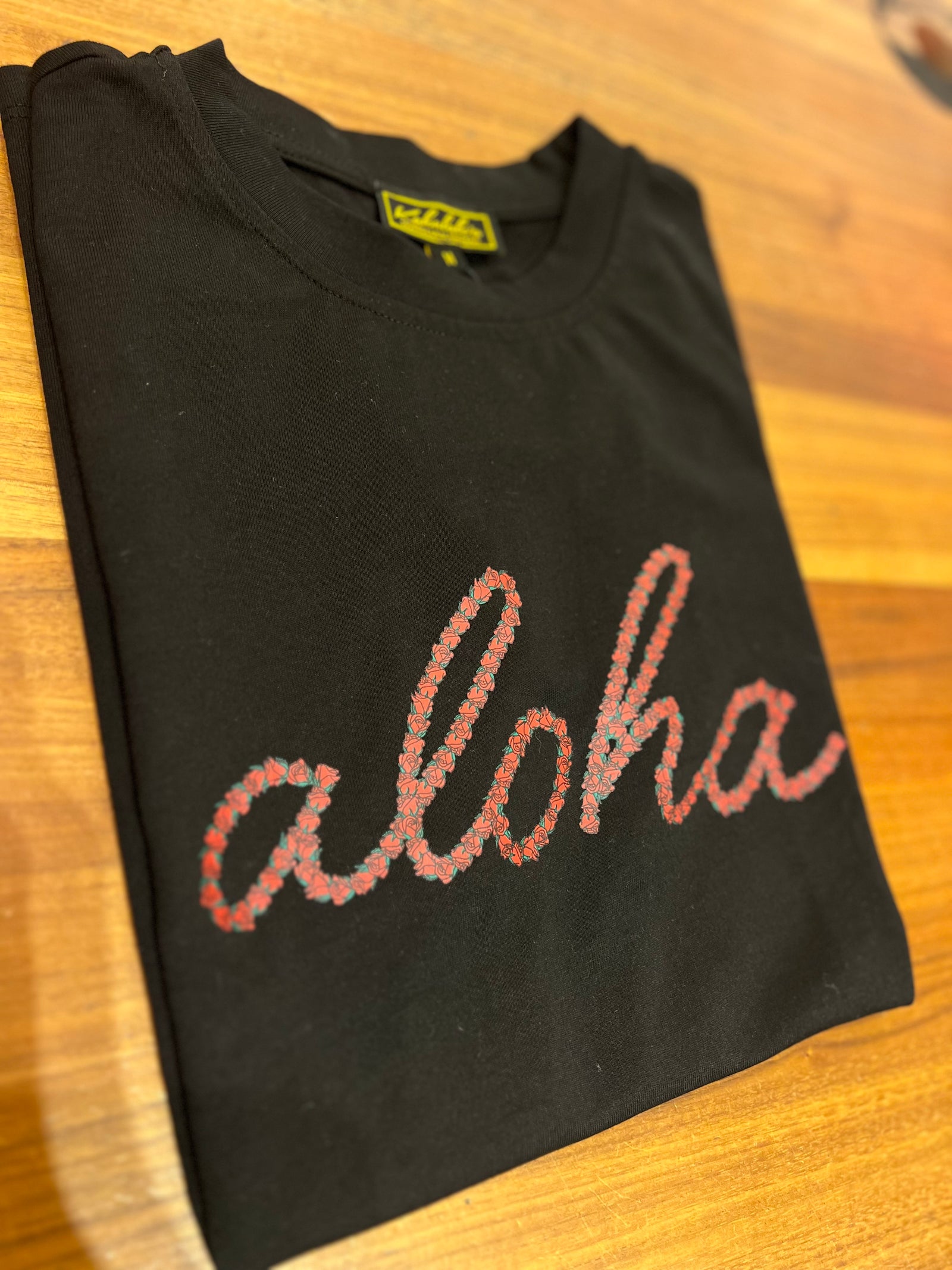 Aloha T-Shirt in Black & Red | Kahulaleʻa