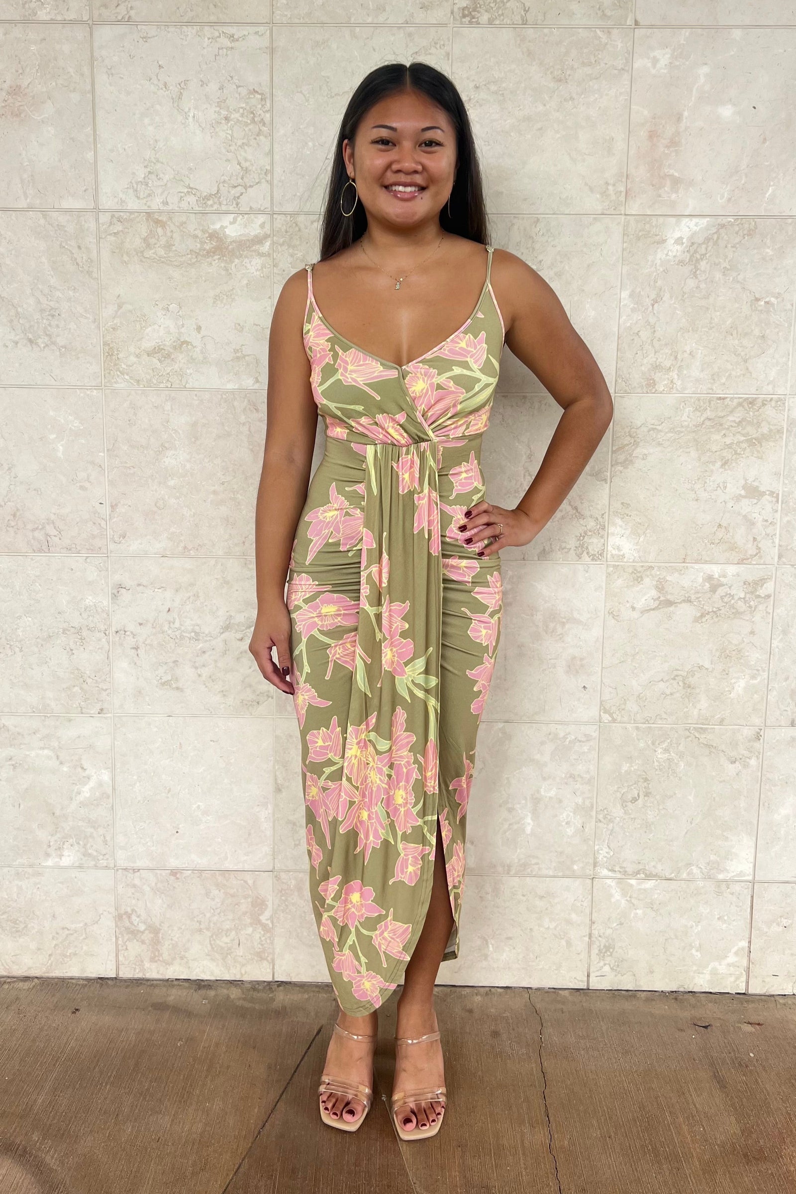 Women's Dress Ka’i’ini in Olive Honohono - Front View | Kahulaleʻa