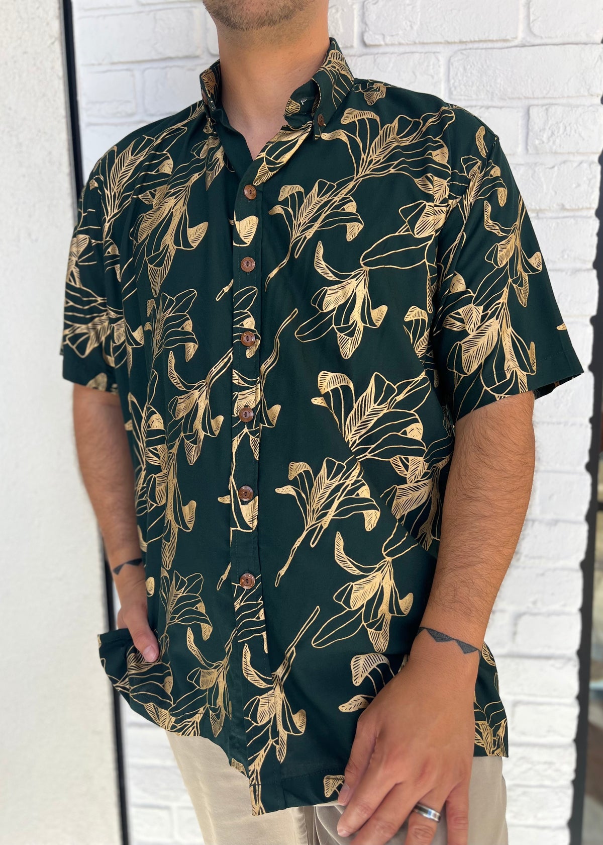 Mens Aloha Shirt Gold Ti Leaf