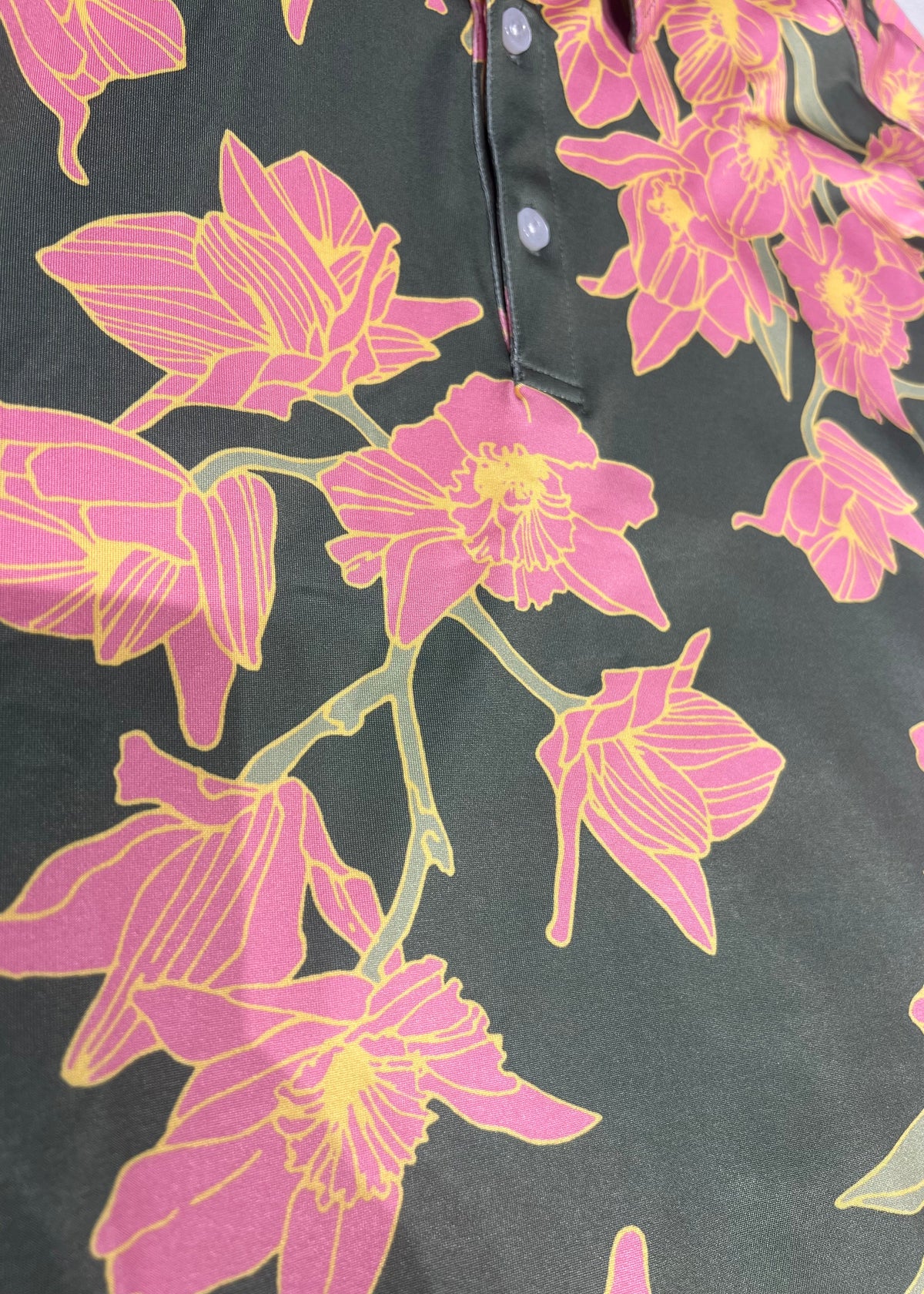 Men's Holoholo Polo Shirt in Olive Honohono - Close Up | Kahulaleʻa