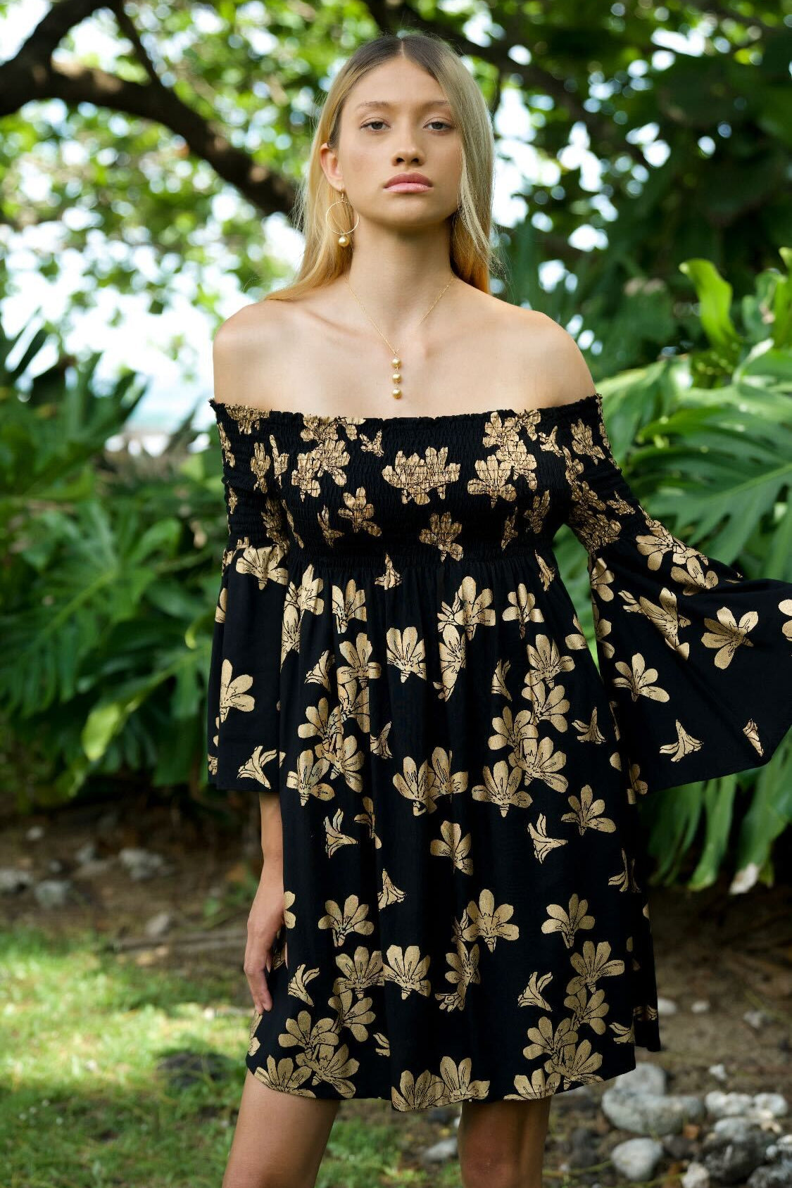 Dress Aulia Black Gold Naupaka