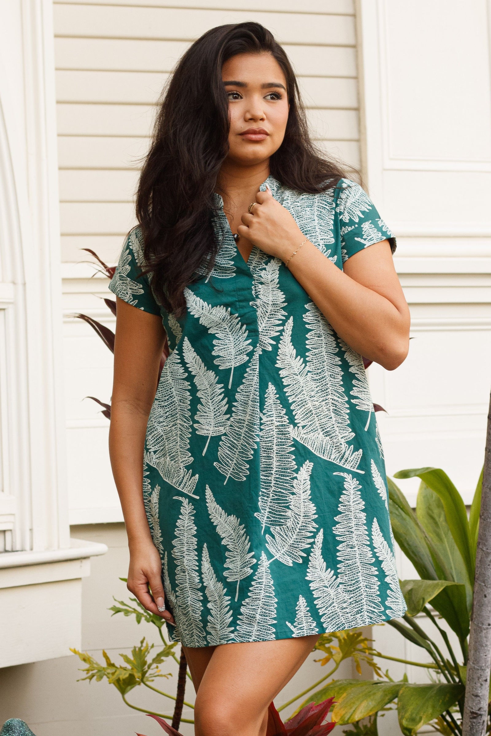 Women's Hawaiian Resort Wear & Dresses | Kahulalea Tagged "Aloha Wear" Women's Hawaiian Resort Wear & Dresses | Kahulalea Tagged "Aloha Wear"