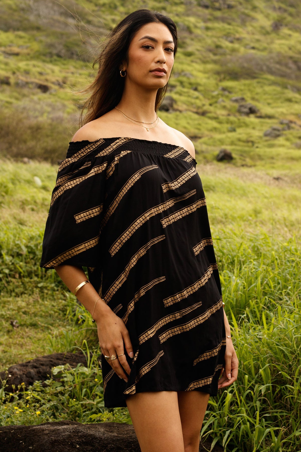 Dress Kealoha Black Gold He‘e Hōlua