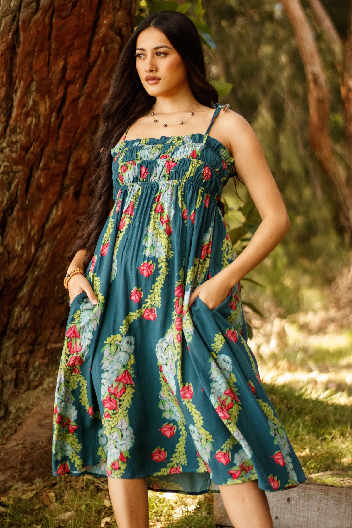 Dress Wainui in Blue Lei Kaʻiʻini — Front View, side pockets | Kahulaleʻa