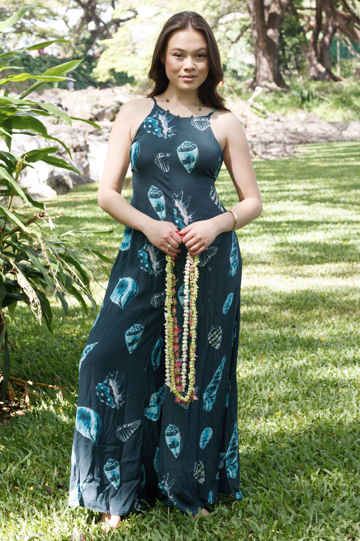 Jumpsuit Kaihōkū in Teal Hawaiian Seashell — On-Model | Kahulaleʻa