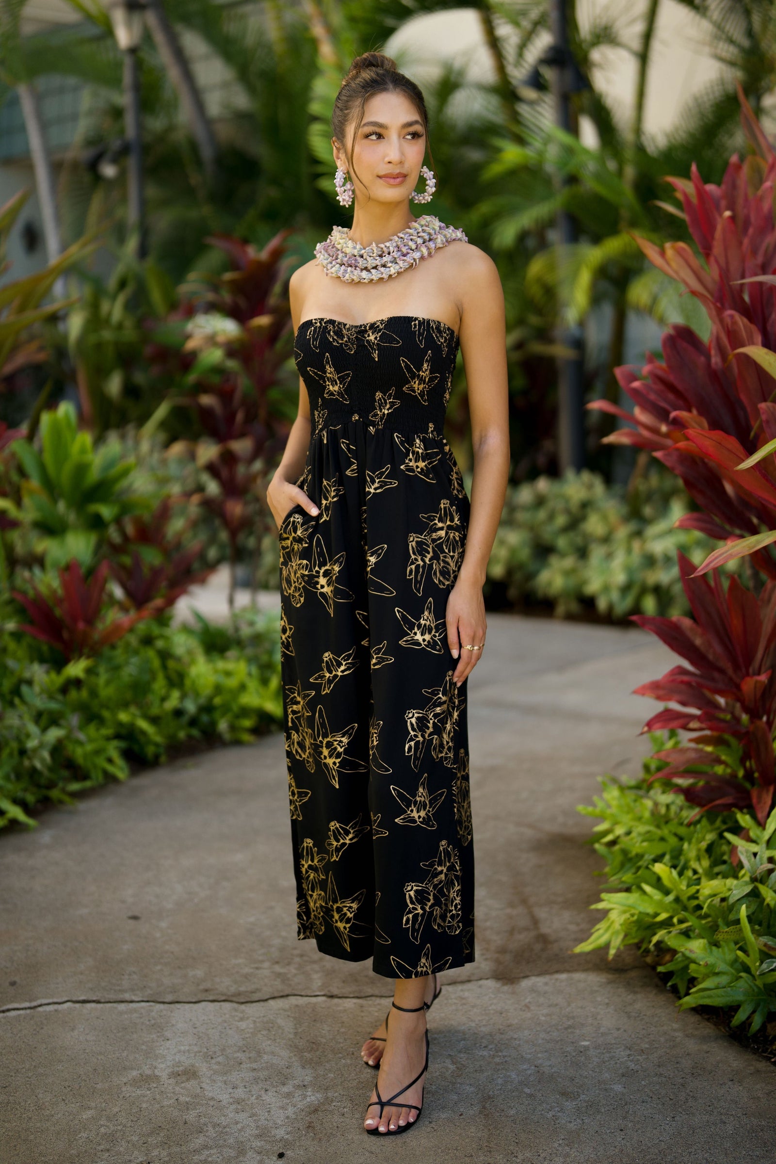 Jumpsuit Waikiʻi Black Gold Pua Kalaunu