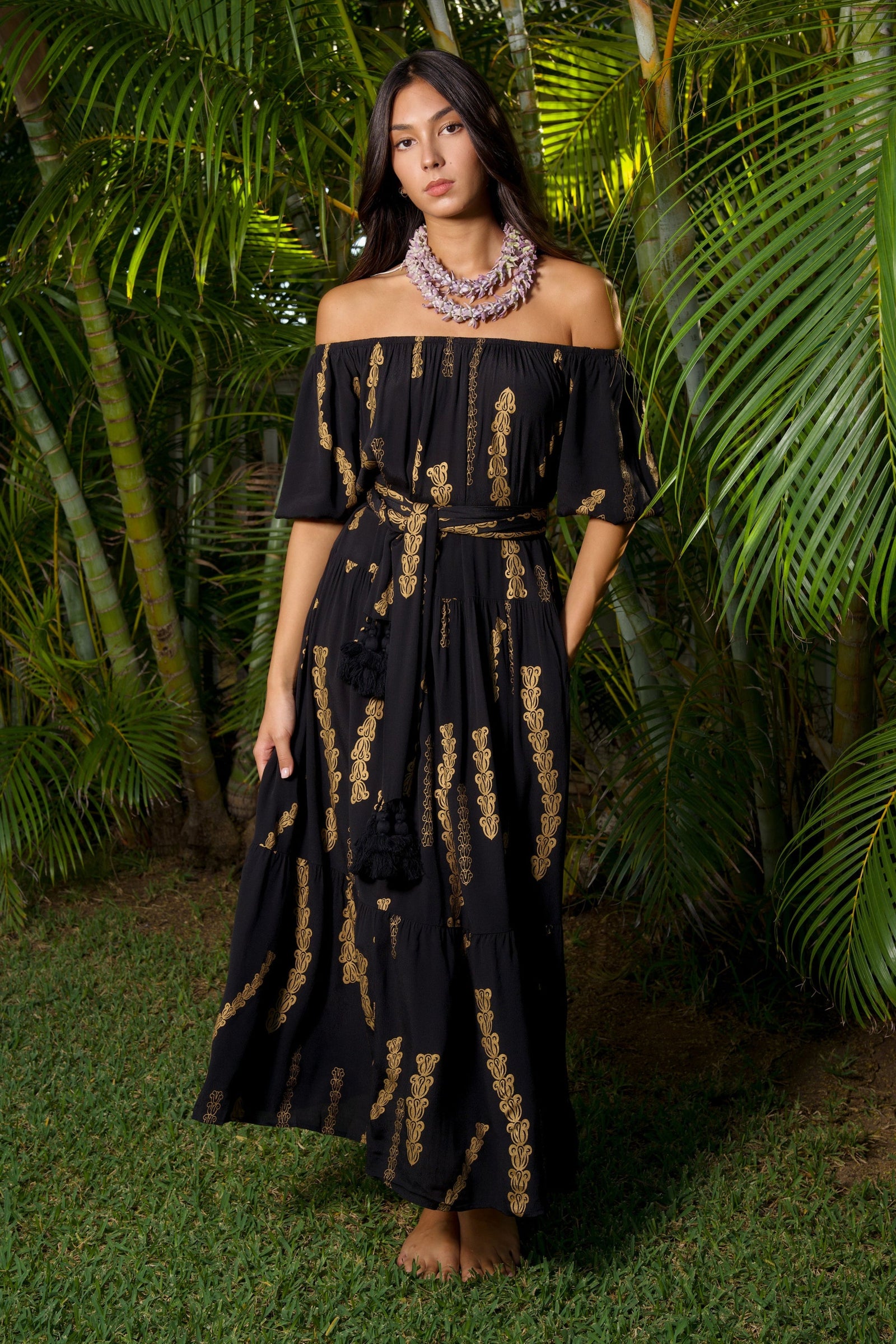 Dress Makaha Black Gold Lei Pua Kalaunu