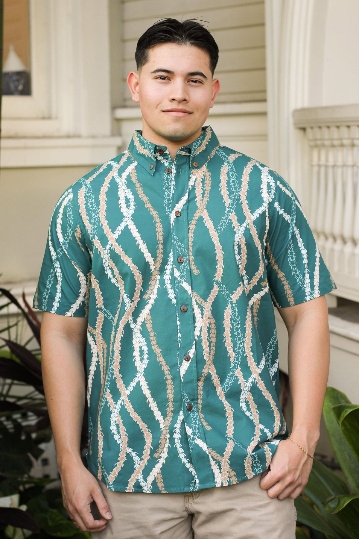 Men's Aloha Shirt - Teal Lei Ho'omaika'i - Front View | Kahulaleʻa