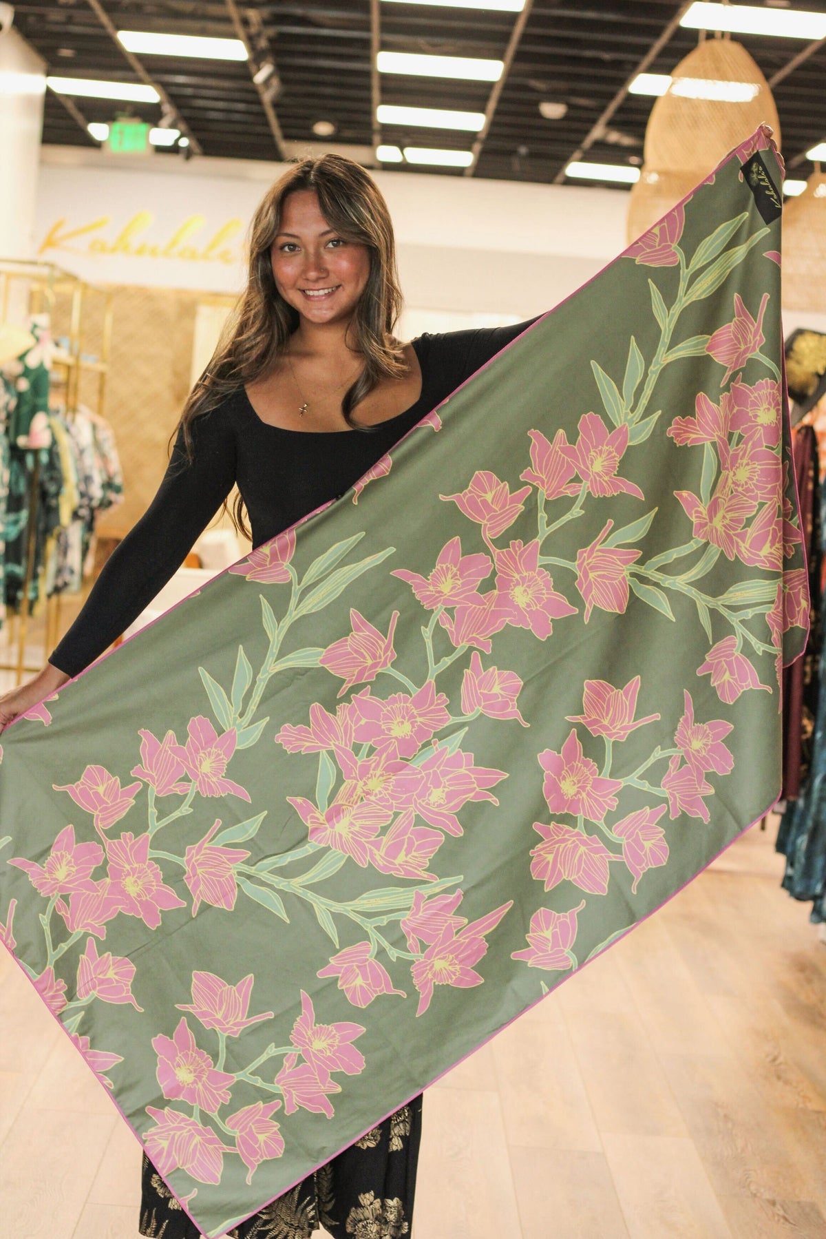 Olive Dad's Honohono Orchids Microfiber Beach Towel