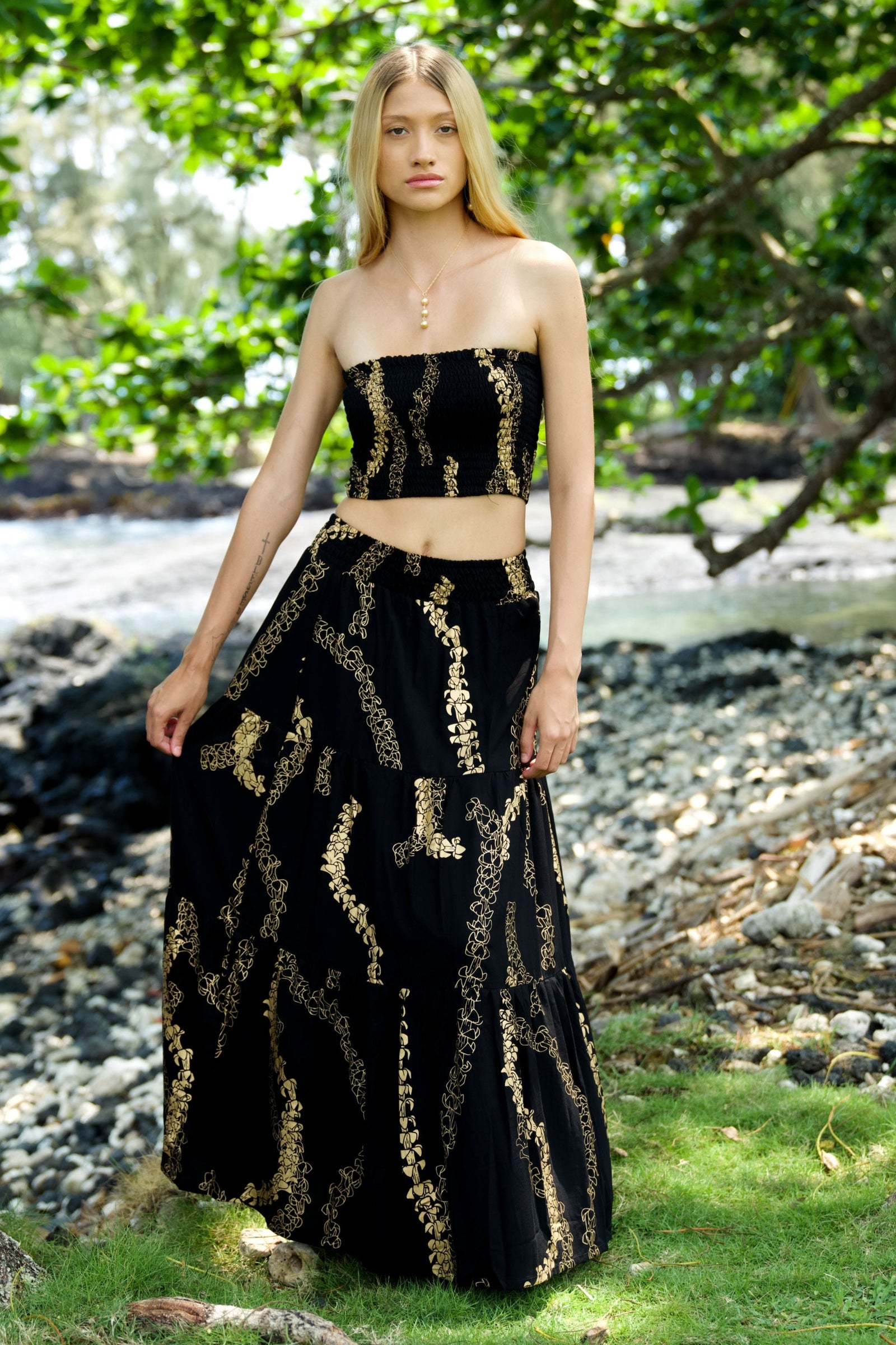Smocked Bandeau Top Leila Black Gold Lei Puakenikeni