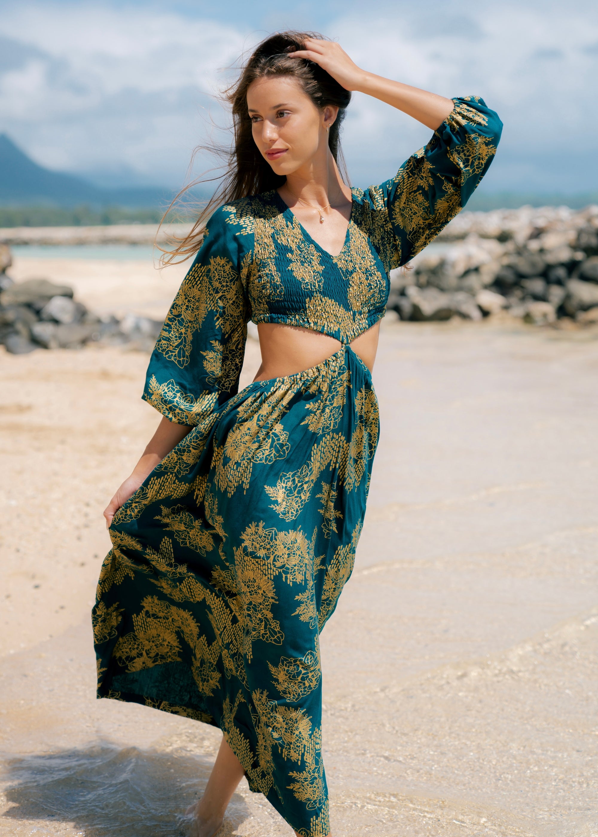 Dress Mika Blk Gold Ka Ua Moaniani Lehua O Puna